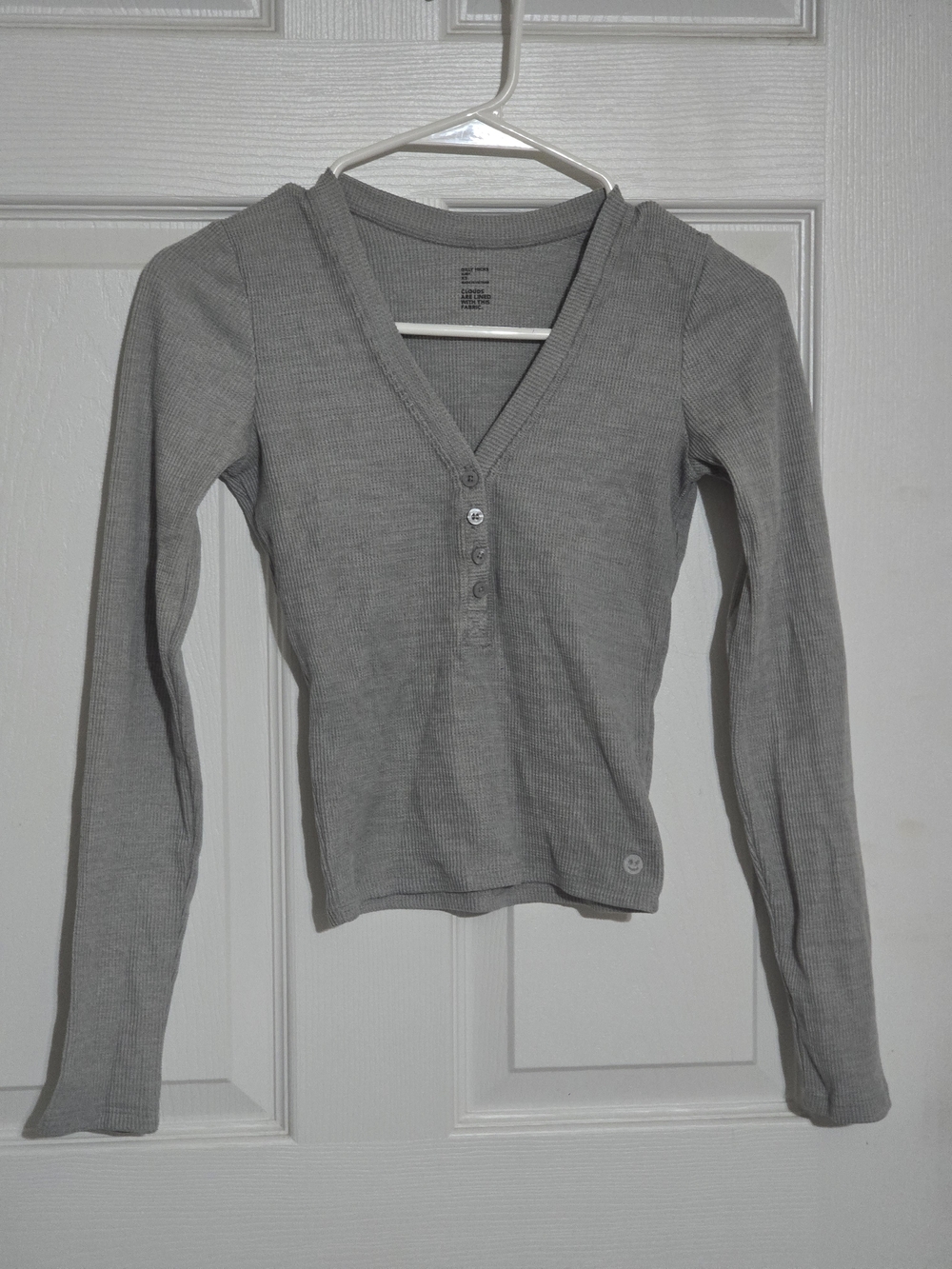 Gilly Hicks Gray Ribbed Henley Long-Sleeve Top